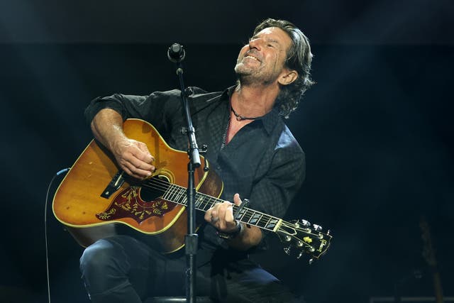 <p>Brett James wrote more than 300 songs in his career</p>