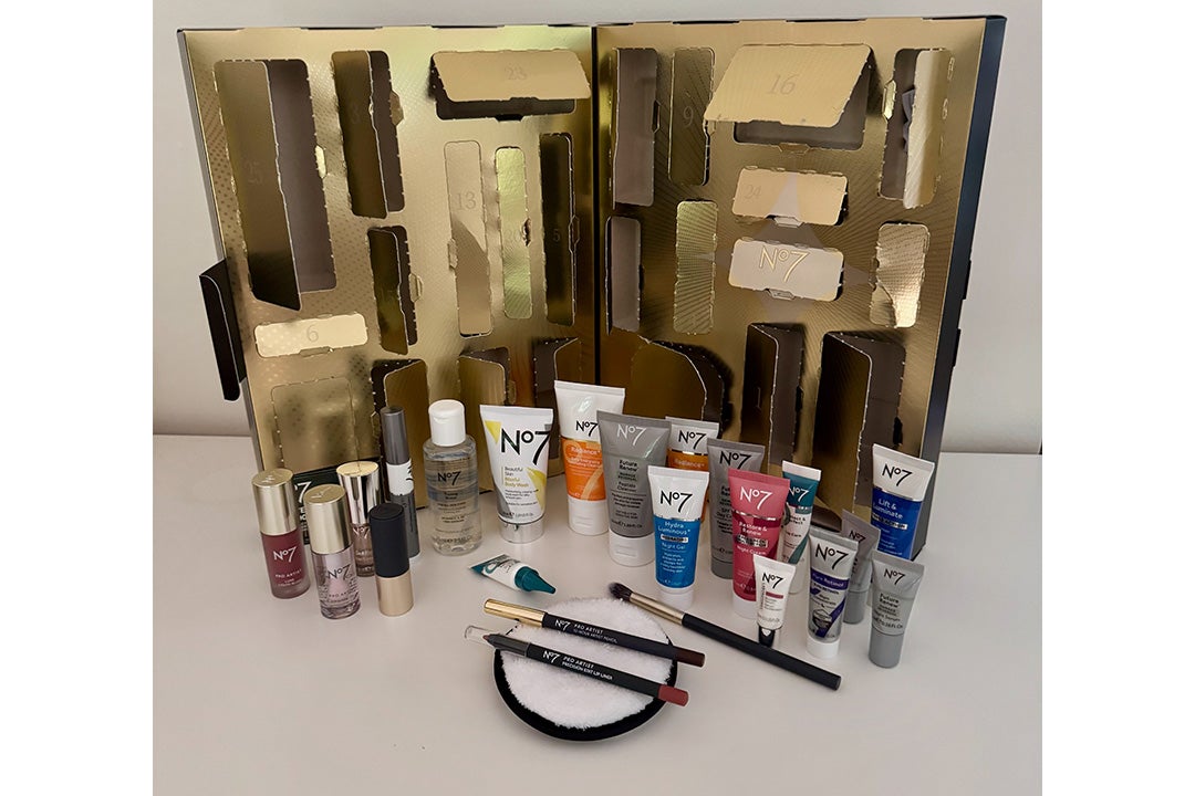 No7 25 days of beauty advent calendar