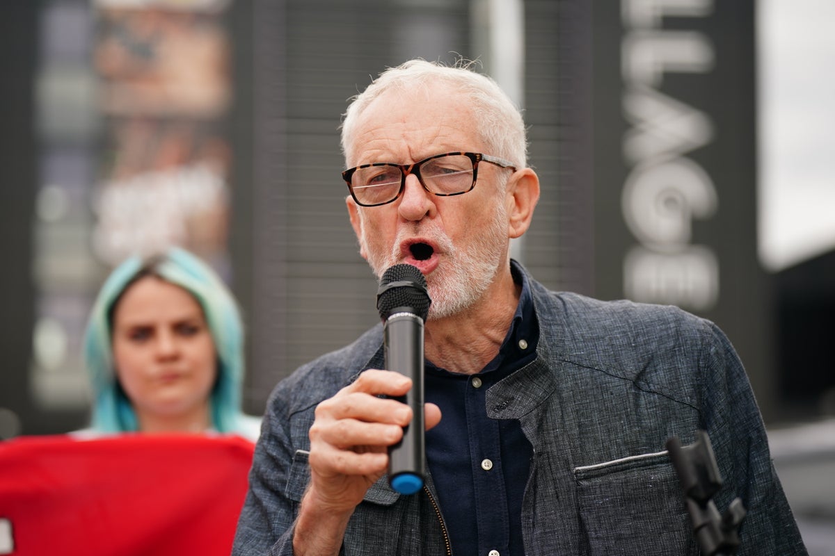 https://static.independent.co.uk/2025/09/20/05/7abf013109346c592a3a3e6fe4134da3Y29udGVudHNlYXJjaGFwaSwxNzU4NDI4ODc2-2.81318911.jpg?width=1200&height=800&crop=1200:800
