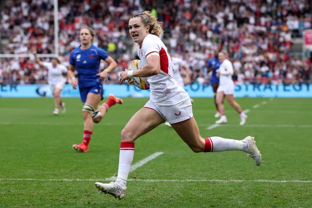 <p>Ellie Kildunne scored two tries </p>