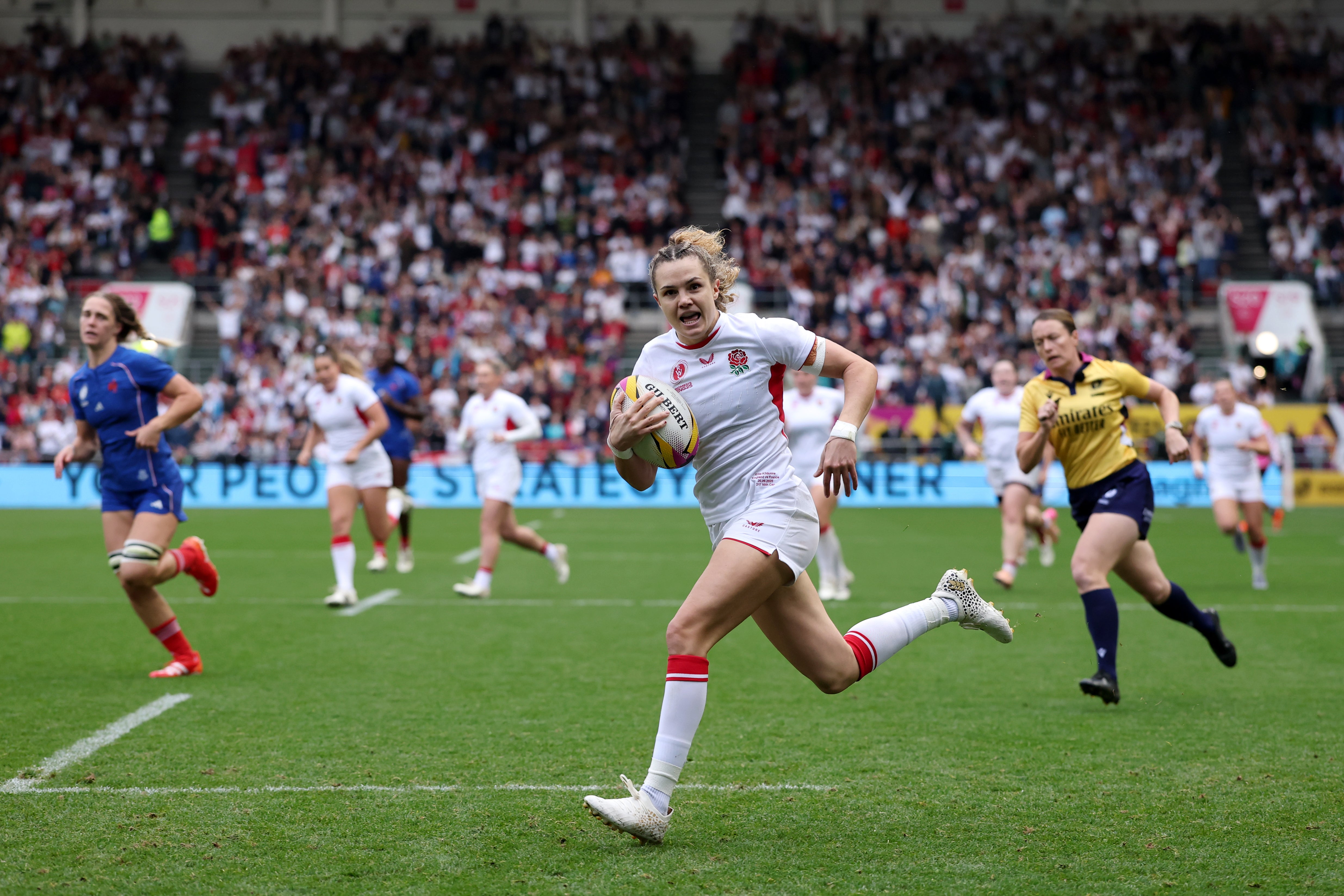 Ellie Kildunne superó a dos intentos en la victoria semifinal de Inglaterra sobre Francia