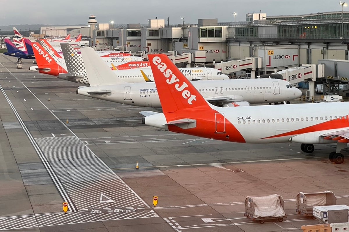 What does a second runway at Gatwick airport mean for passengers and when will it be ready?
