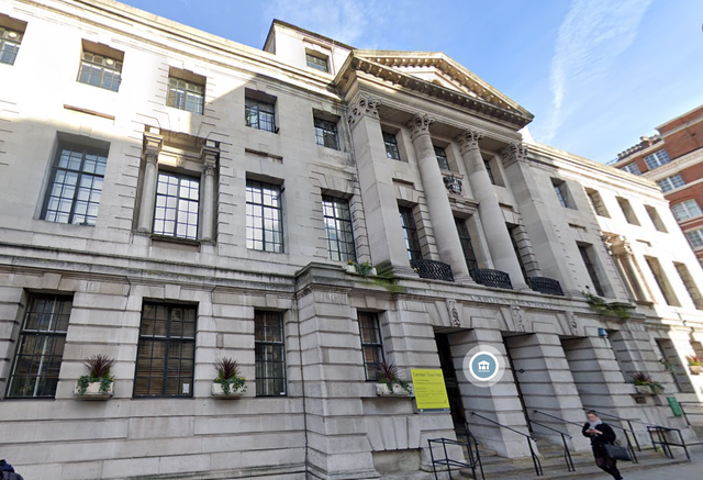 <p>Camden Council has changed the way it apologises to social housing tenants </p>