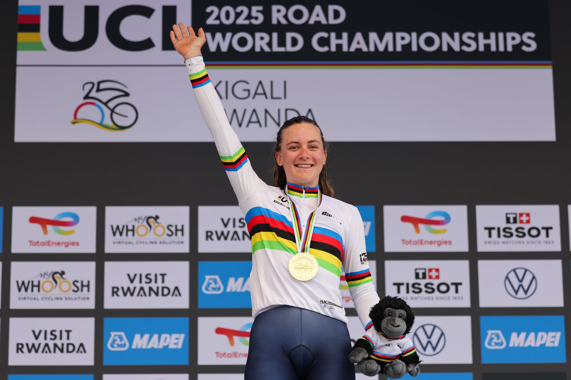 Zoe Backstedt was crowned under-23 world time trial champion on Monday