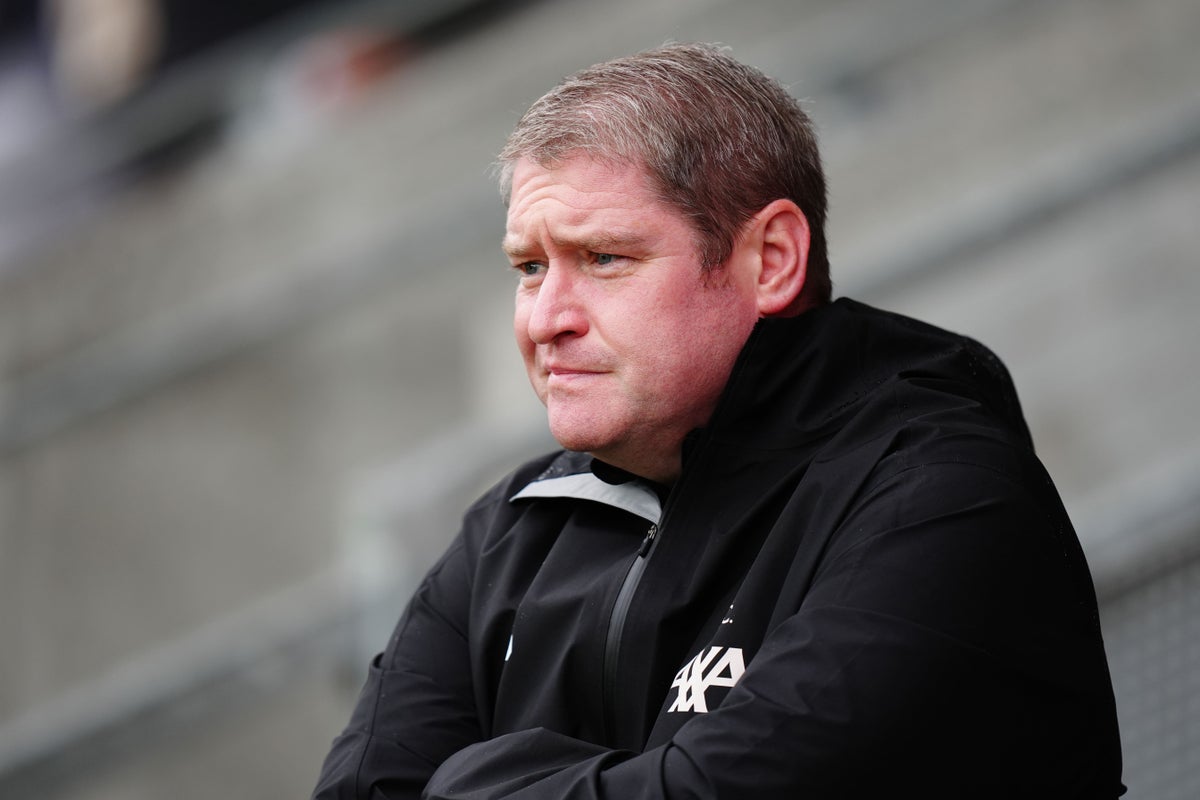 Arne Slot vows Liverpool will honour ‘great human being’ Matt Beard Arne Slot vows Liverpool will honour ‘great human being’ Matt Beard