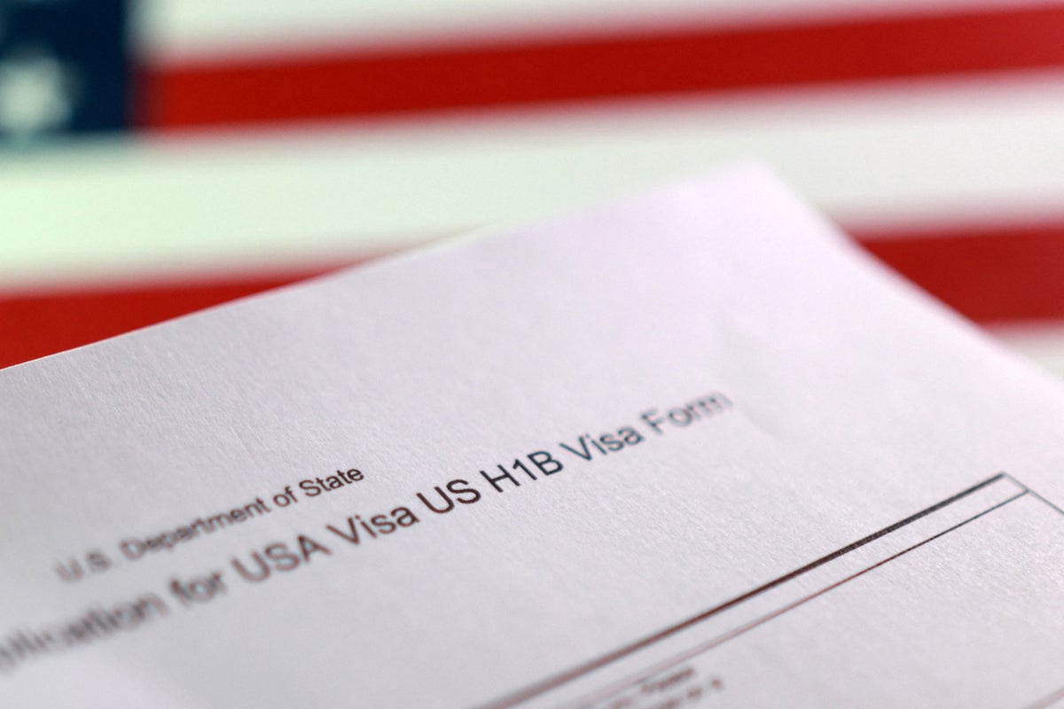 U.S. State Department pauses global immigrant visa interviews for staff training