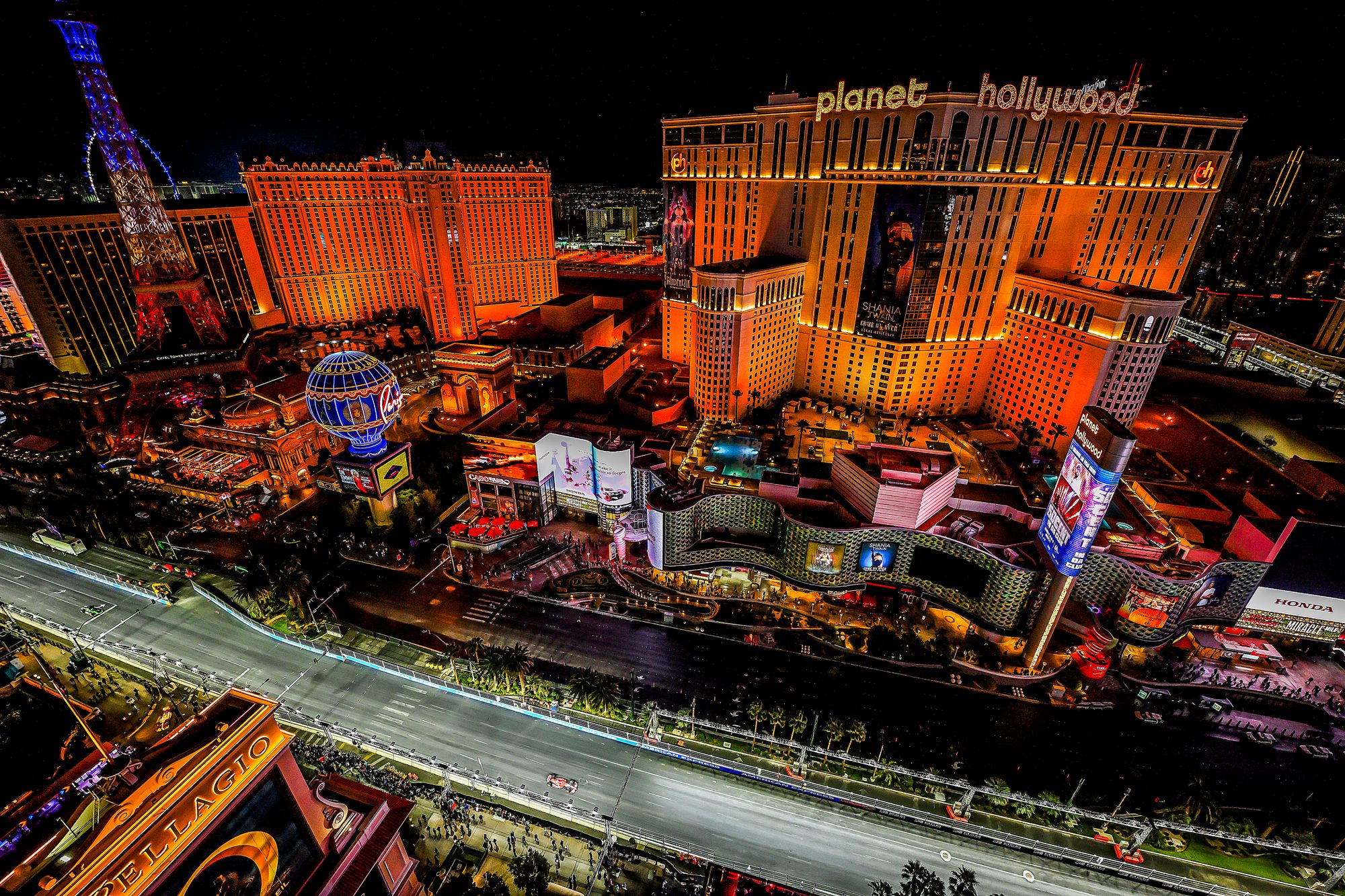 Las Vegas is experiencing a decline in tourist numbers