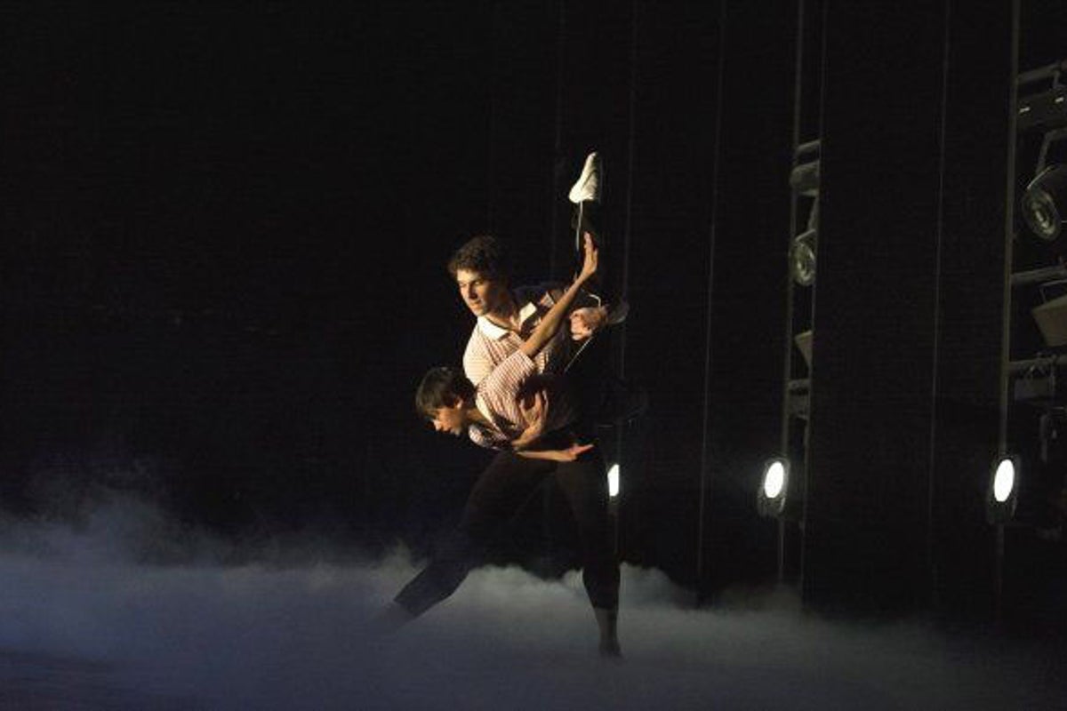 Billy Elliot ballet star sues police over stop-and-search injury he says ended career
