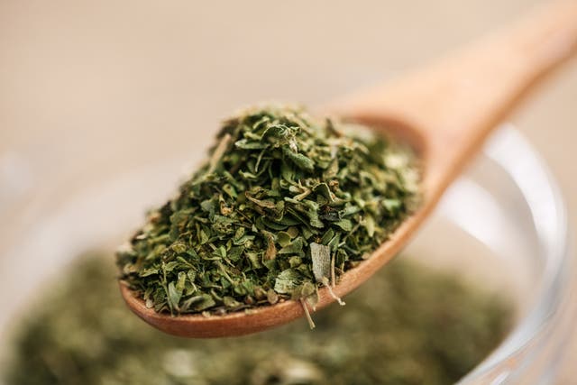 <p>Oregano contains beneficial vitamins and properties</p>