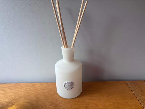 Best diffuser Indybest review Next country luxe 400ml diffuser 