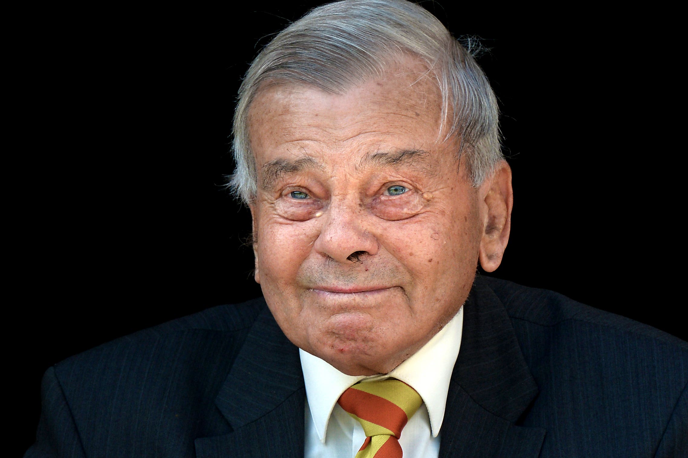 <p>Dickie Bird showed emotion before ringing the five minute bell at Lord’s (Anthony Devlin/PA)</p>