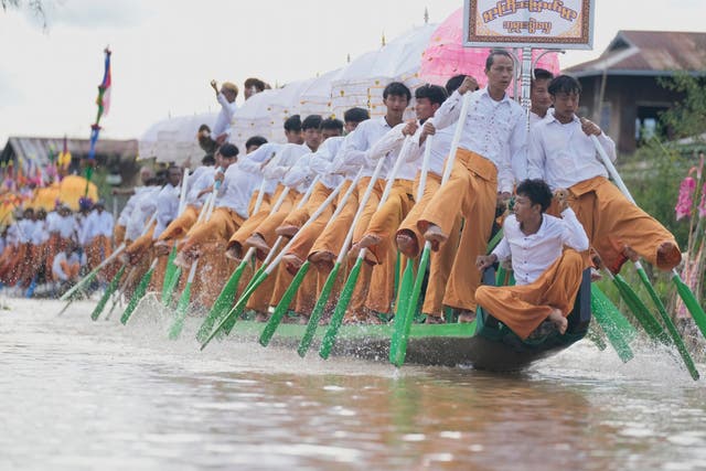 Myanmar Pagoda Festival