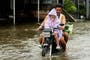 Super Typhoon Ragasa live updates as Hong Kong cancels 700 flights