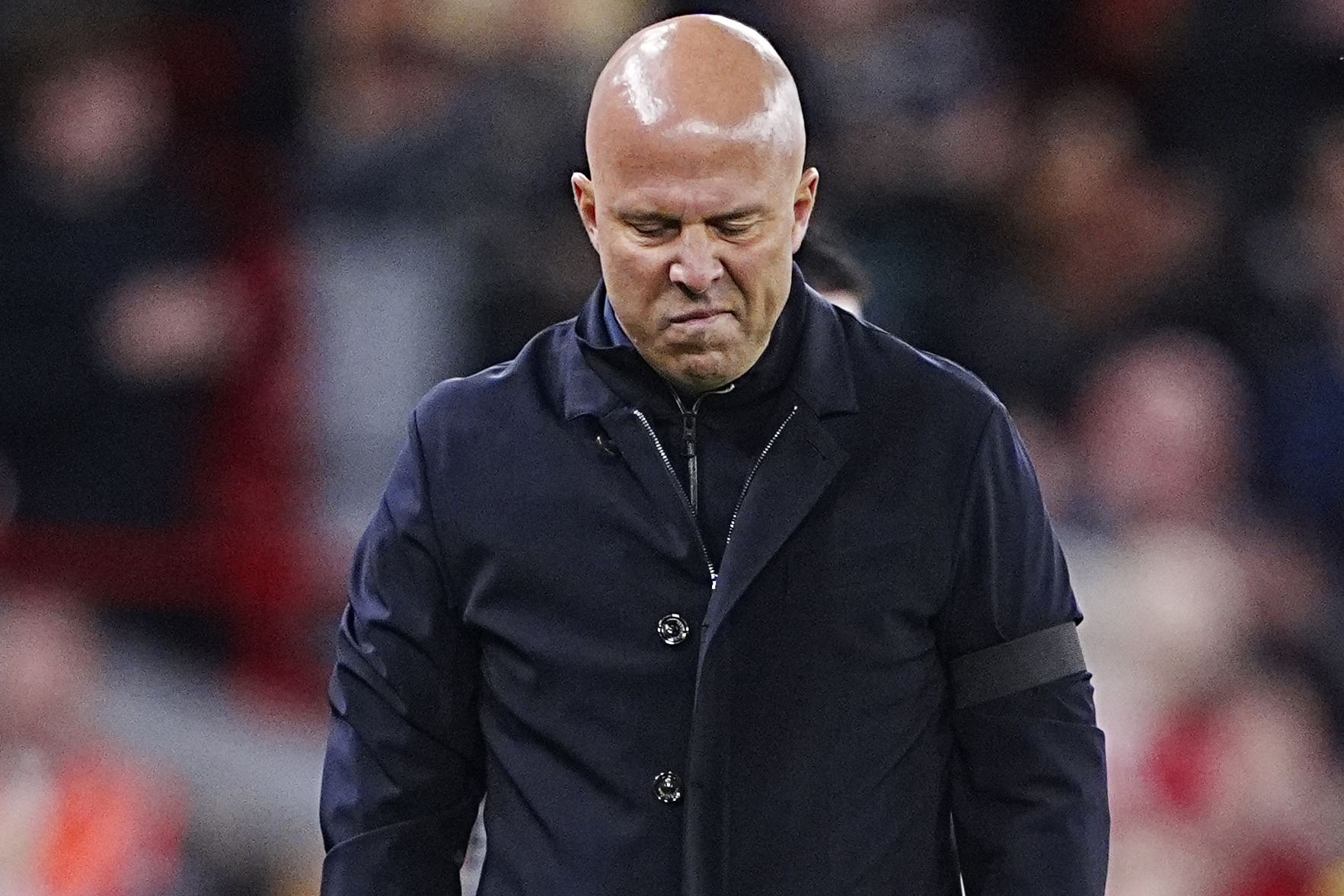 El gerente de Liverpool, Arne Slot, marca la tarjeta roja de Hugo Ekitike contra Southampton 'Stupid'