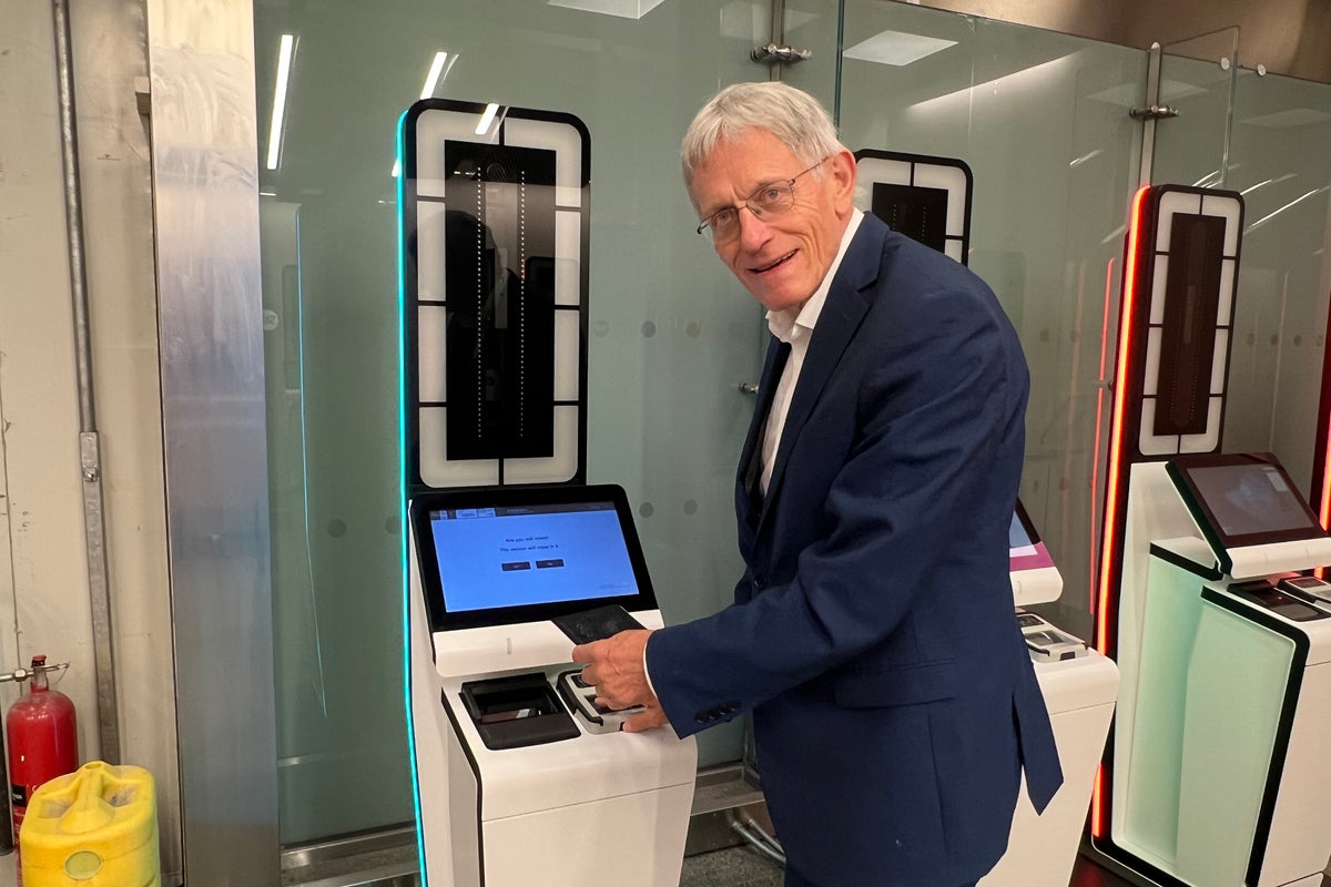 Eurostar passengers to face new border questions on hotels, cash and medical insurance