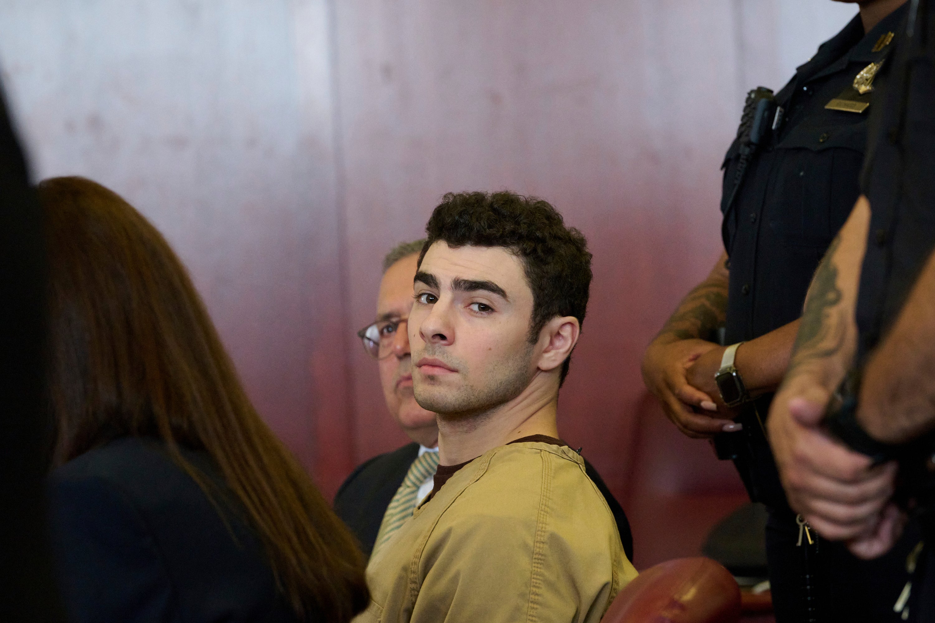 <p>Lawyers for Luigi Mangione want the judge to preclude the government from pursuing the death penalty</p>