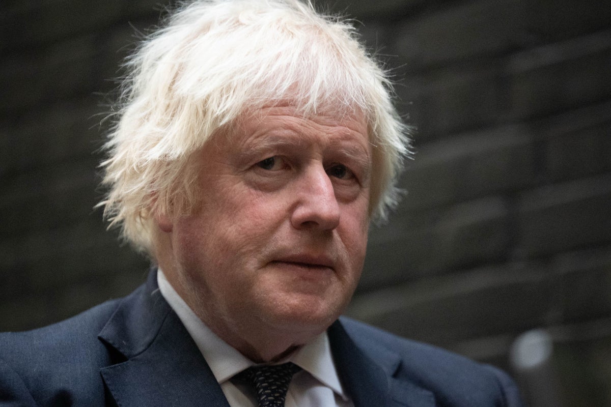 Boris Johnson brands Nigel Farage’s party ‘extremely dangerous’ as he rules out Reform move
