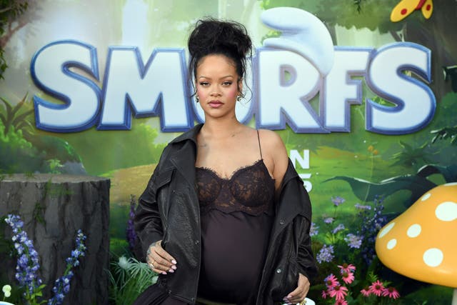 <p>Rihanna dio a luz a su tercer hijo, una niña, el 13 de septiembre</p>