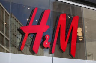 H&M reported operating profits of 4.91 billion Swedish krona (ยฃ390 million) for the quarter