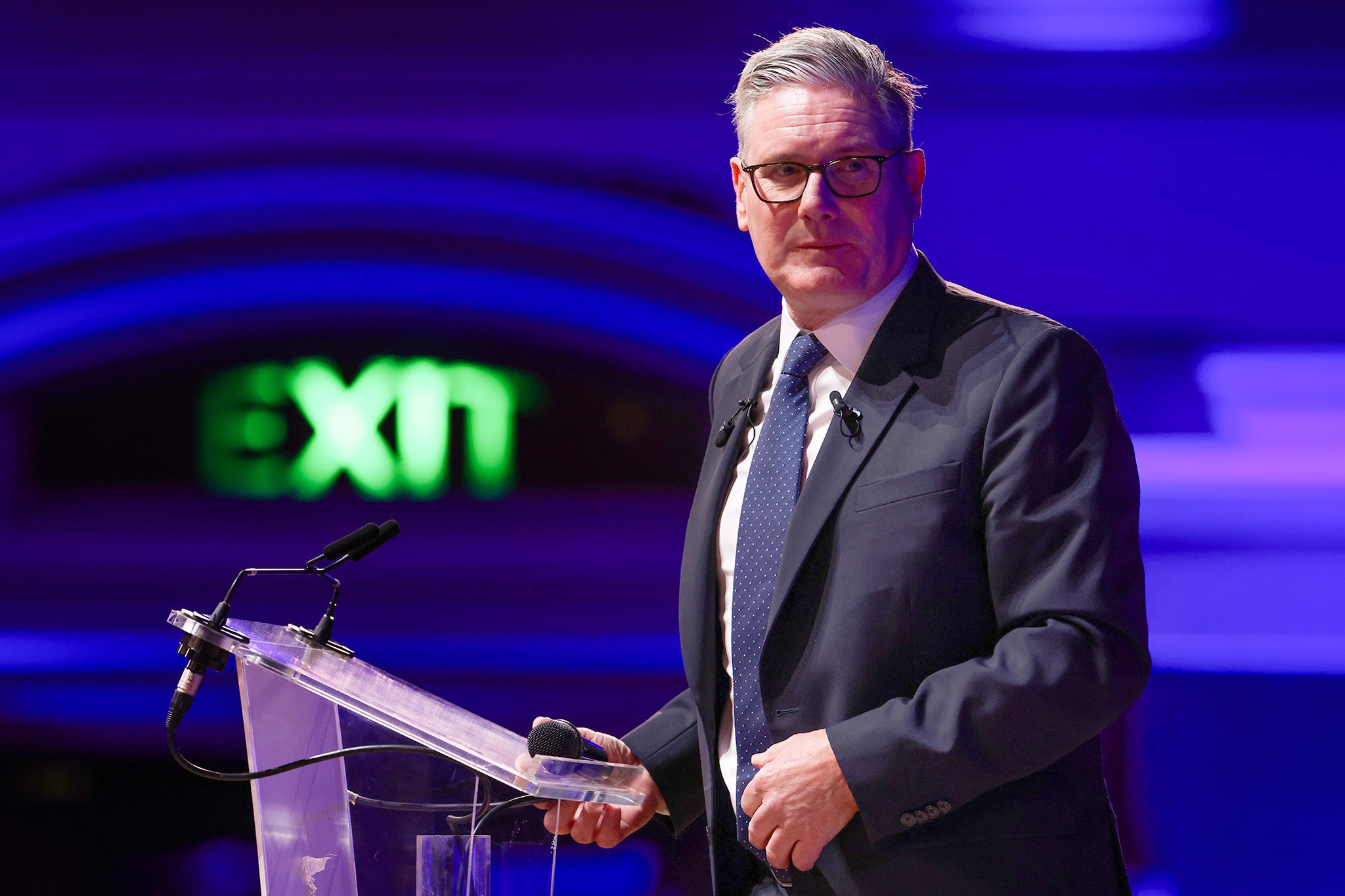 Starmer addressed fellow social democrats of the world, telling them they are in the battle of their lives