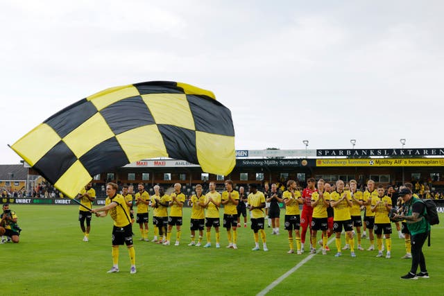 SUECIA-EQUIPO MILAGROSO