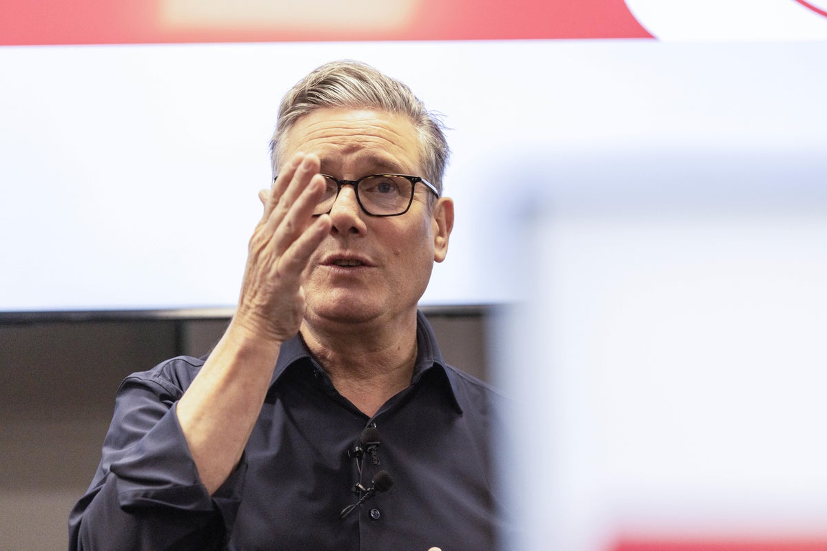 Labour can pull this round with ‘fight of our times’, says Starmer as party conference starts