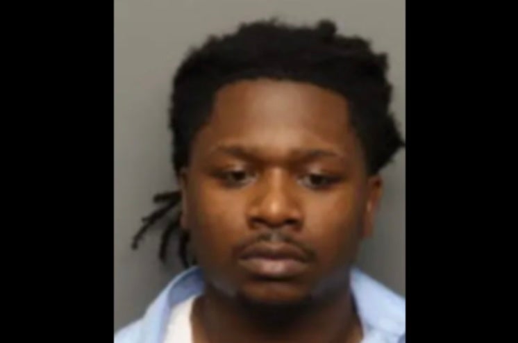 <p>Memphis police have launched a search for 24-year-old convicted murderer Anthony Green, who was released on a technicality</p>