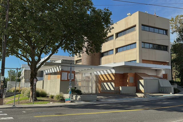 <p>A quiet U.S. Immigration and Customs Enforcement facility is shown on Saturday, Sept. 27, 2025 in Portland</p>