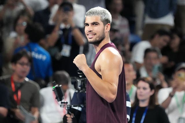 <p>Carlos Alcaraz stormed into the Japan Open last four</p>