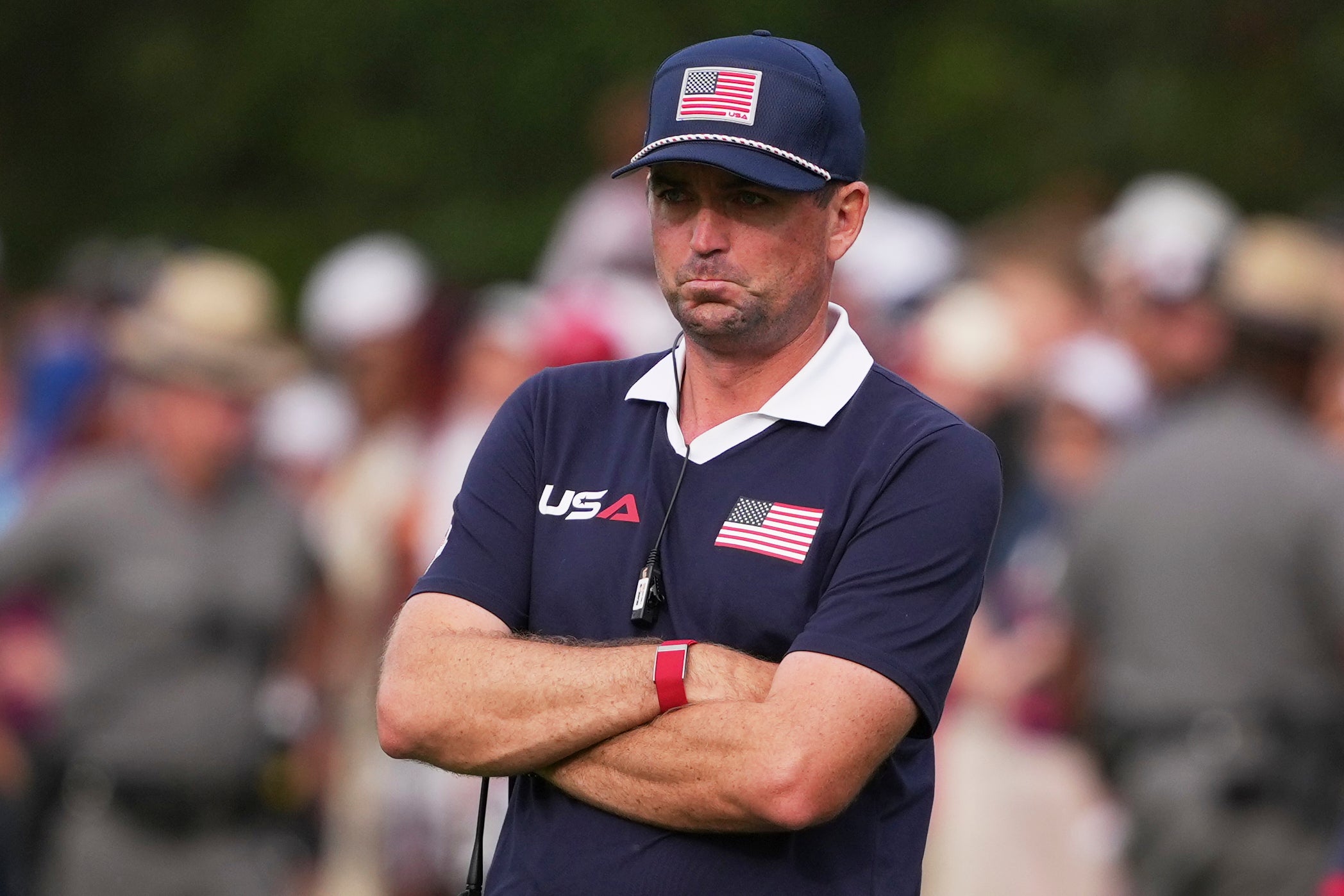 Kapten Amerika Serikat Keegan Bradley mengawasi di lubang ke -13 di Bethpage Black