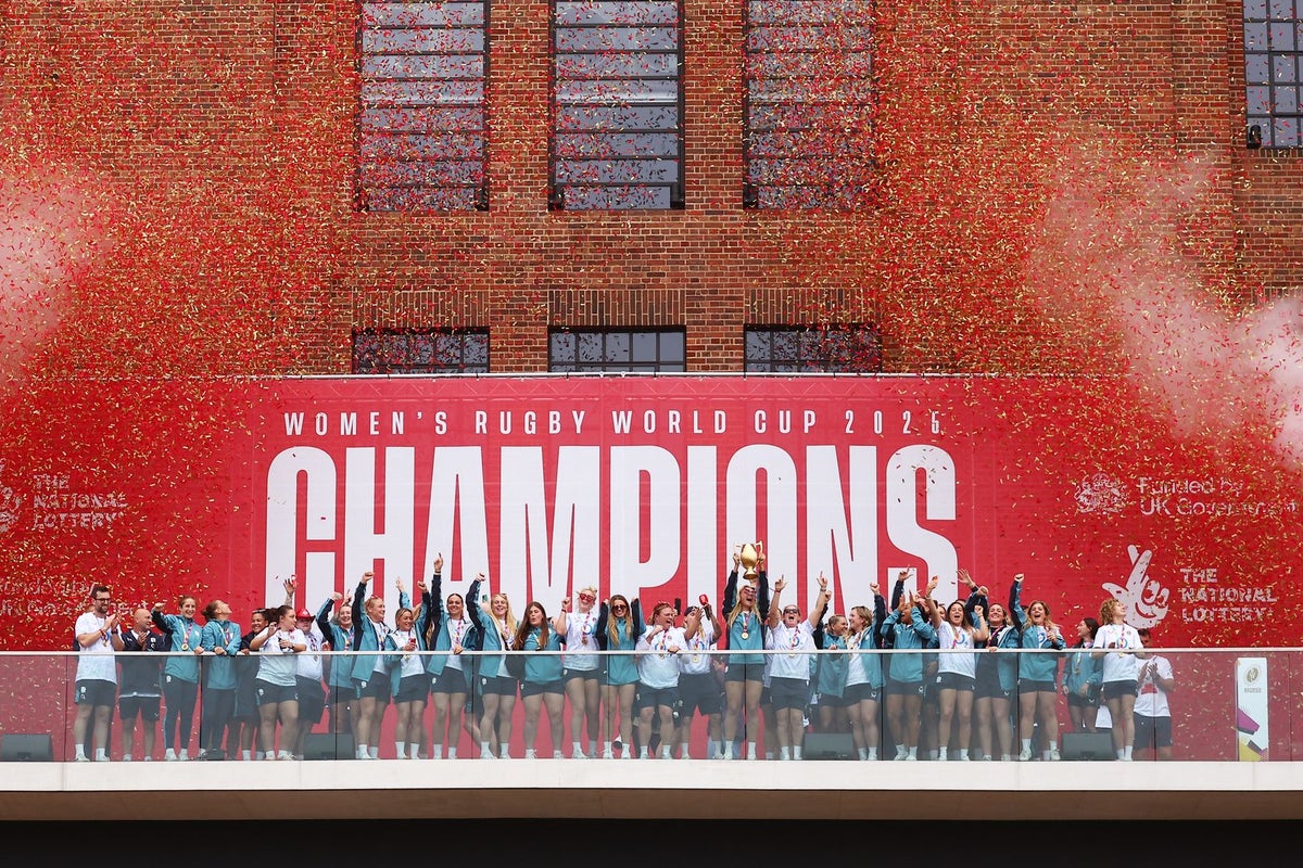 England fans soak up celebrations as Red Roses mark Women's Rugby World Cup triumph