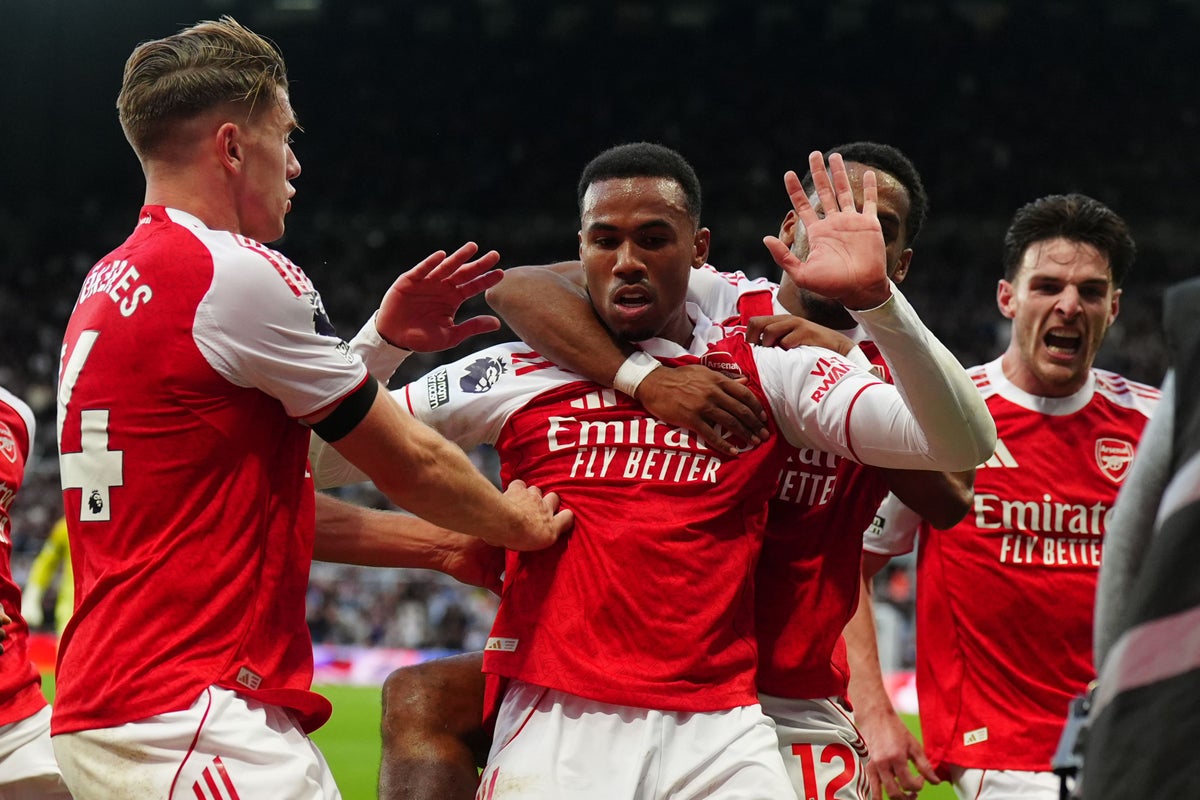 Gabriel&rsquo;s last-gasp header snatches Arsenal victory at Newcastle