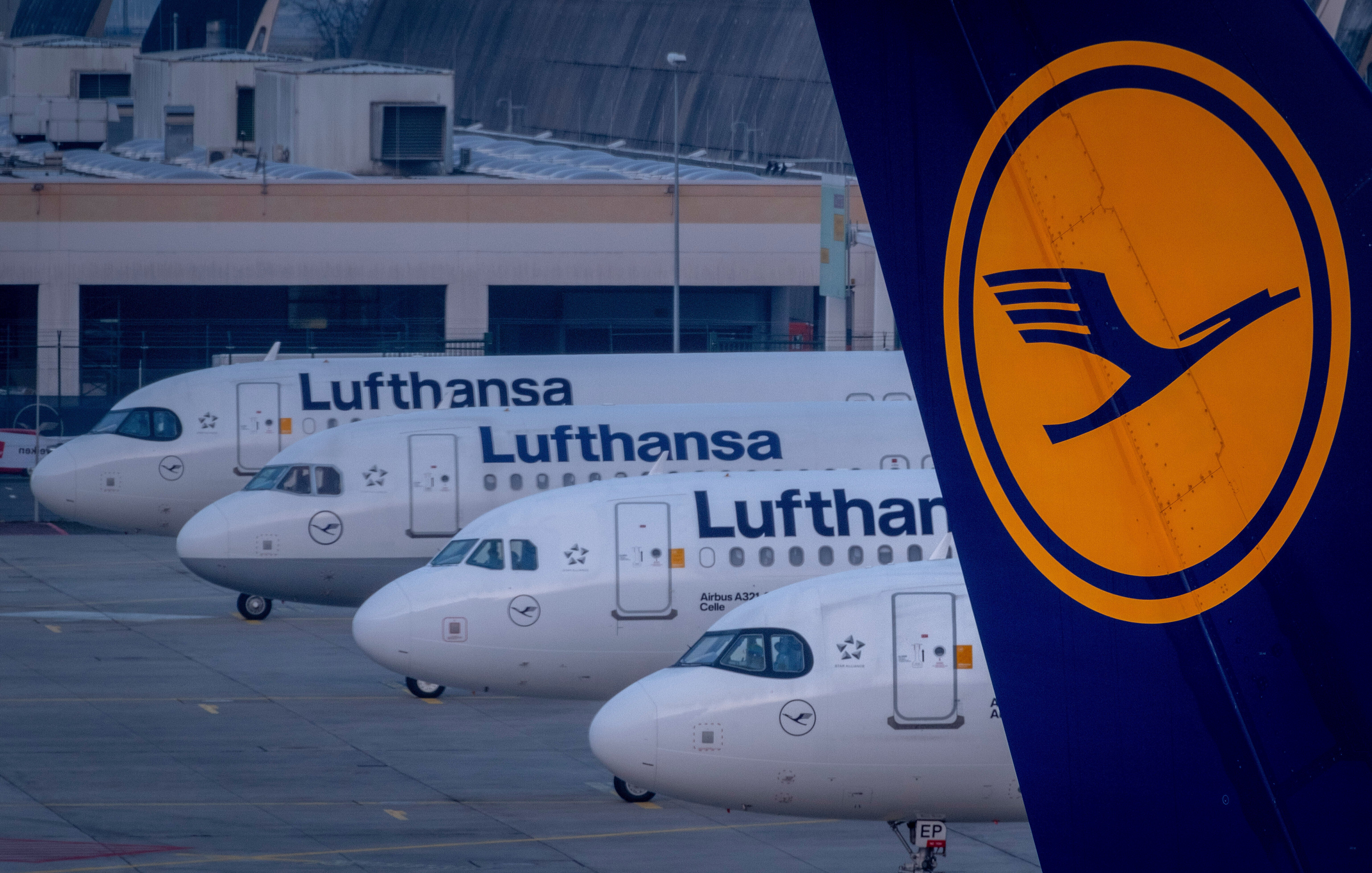 LUFTHANSA-DESPIDOS