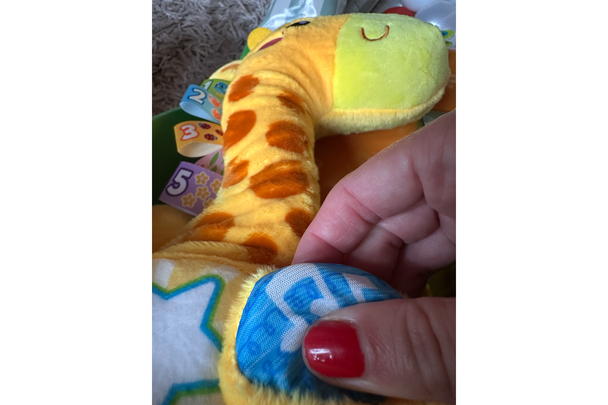 indybest review LeapFrog dancing colours giraffe