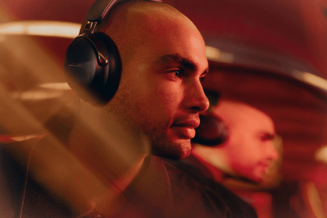 BOSE QuietComfort Ultra (2nd Gen) Wireless Bluetooth Noise-Cancelling Headphones - Black