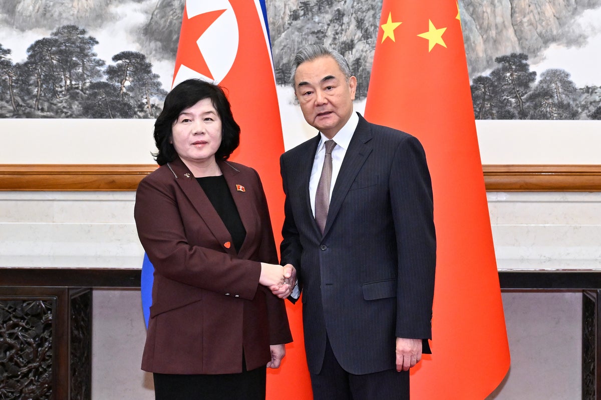 North Korea, China Reinforce Strategic Ties Amid High-Level Diplomatic Visits