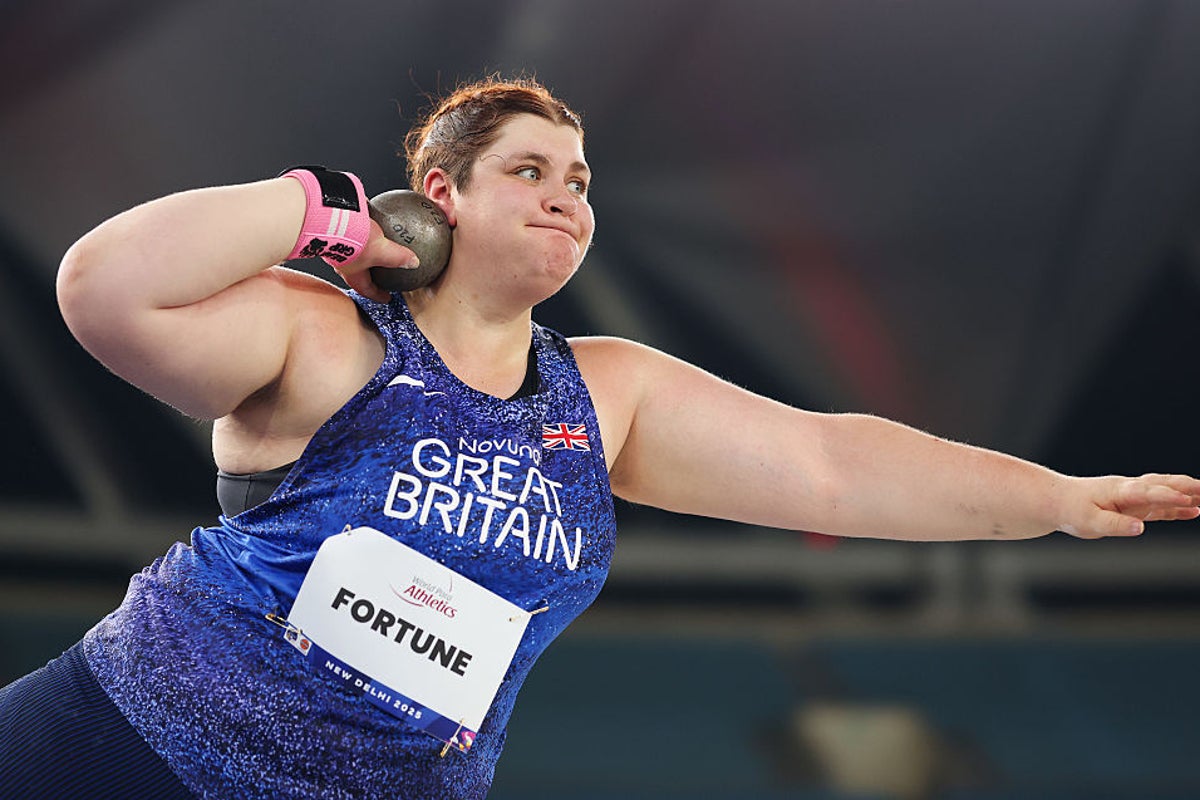 Sabrina Fortune breaks world record to seal fourth straight world gold Sabrina Fortune breaks world record to seal fourth straight world gold