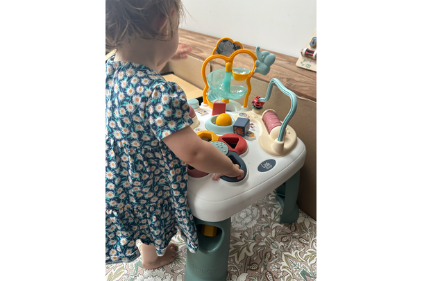 Little Smoby activity table
