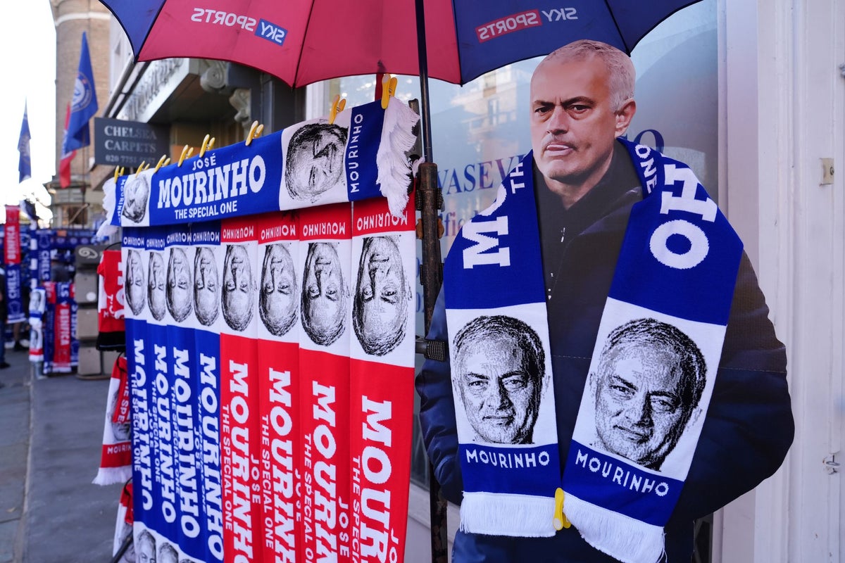 Chelsea vs Benfica live: Jose Mourinho returns to Stamford Bridge for Champions League clash