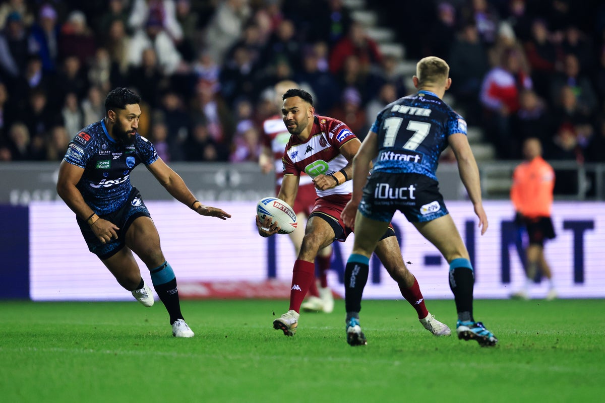 Leigh Leopards refusing to play Super League semi-final over ticket dispute, claim Wigan Warriors Leigh Leopards refusing to play Super League semi-final over ticket dispute, claim Wigan Warriors