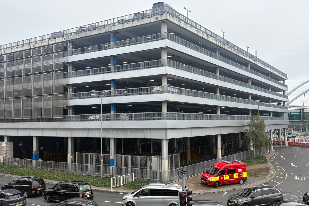 Heathrow airport car park closed after fire breaks out