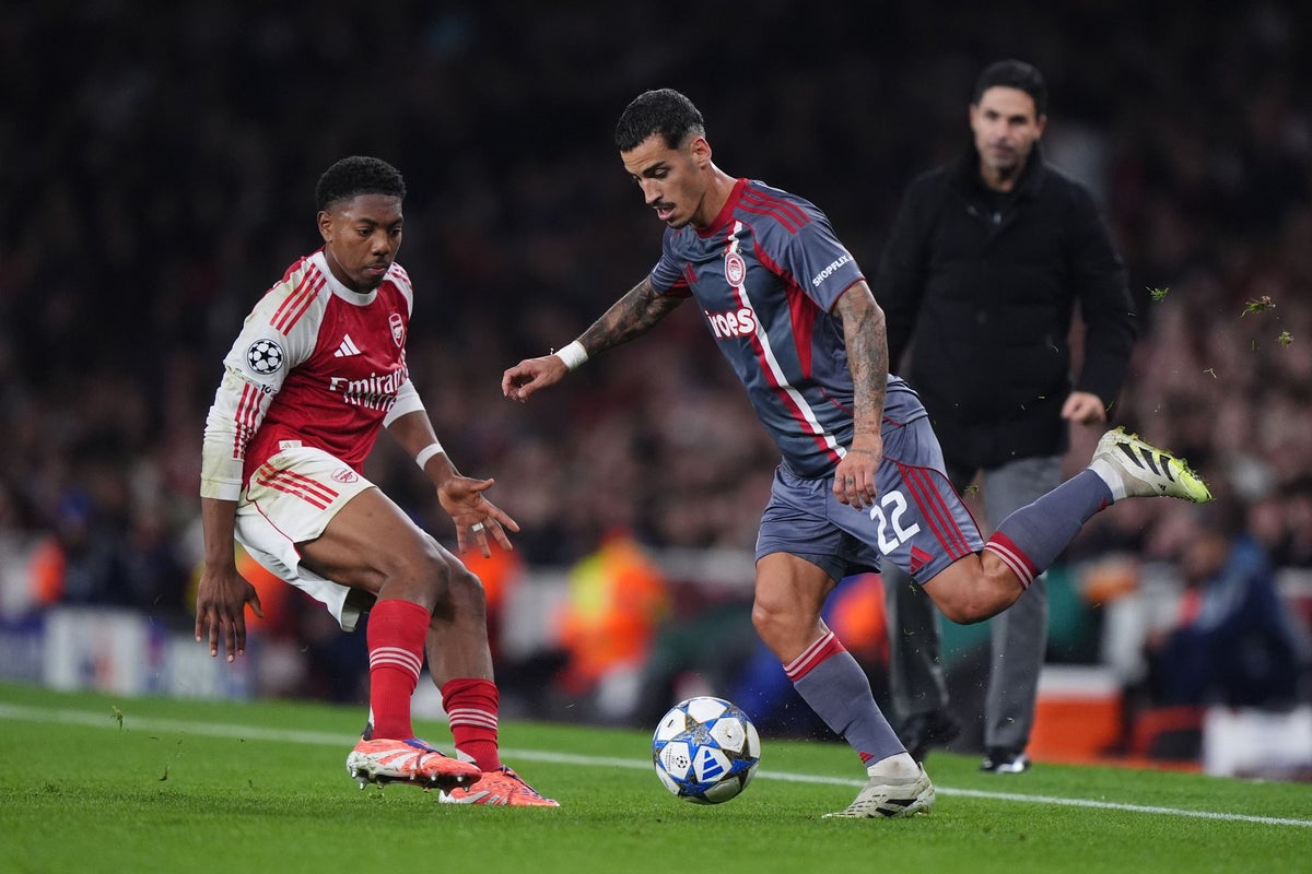 Arsenal v Olympiacos live: Gunners set for tense finish in Champions League after Martinelli opener