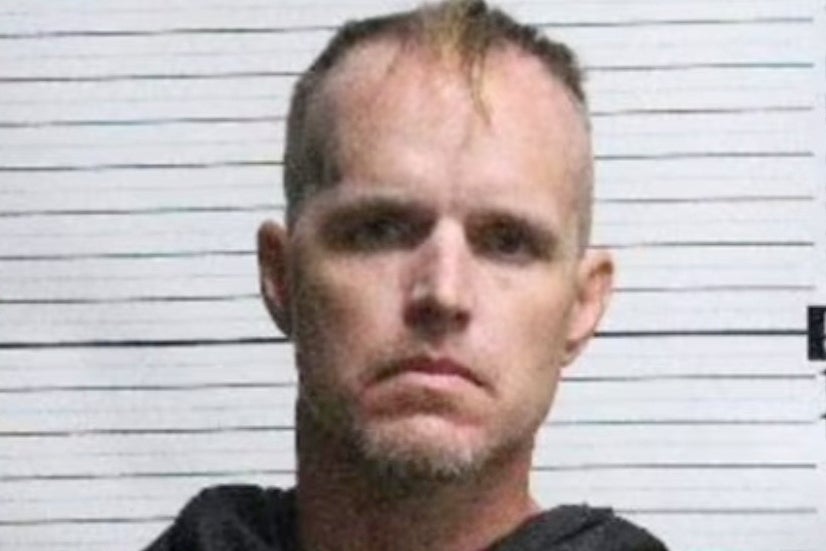 CAROLINA DEL NORTE BAR TIROTEO