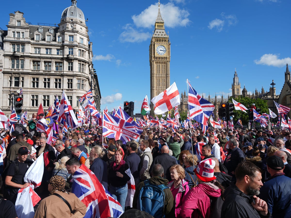 Dozens of anti-Muslim hate reports after Unite the Kingdom rally, charity says | The Independent