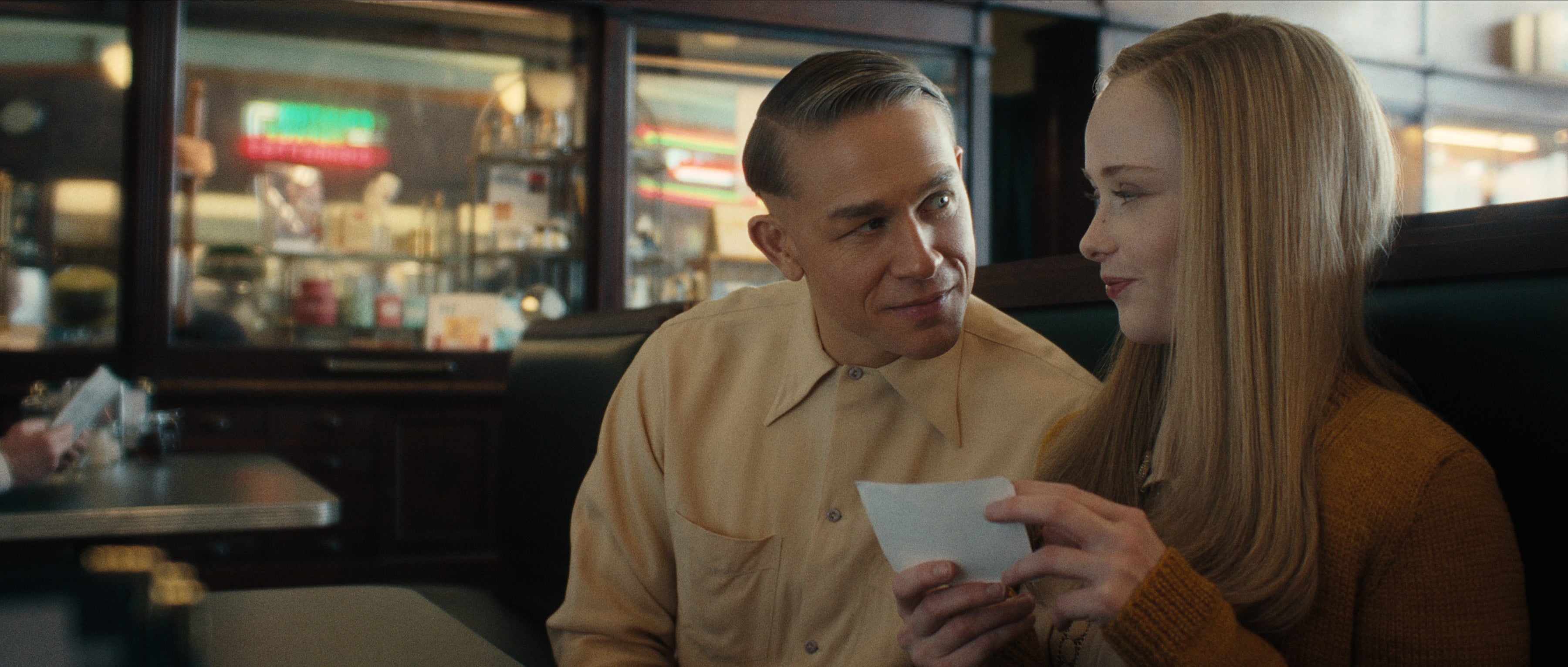 ‘Sons of Anarchy’ star Charlie Hunnam is the latest actor to take on a serial killer in Ryan Murphy’s ‘Monster’ anthology