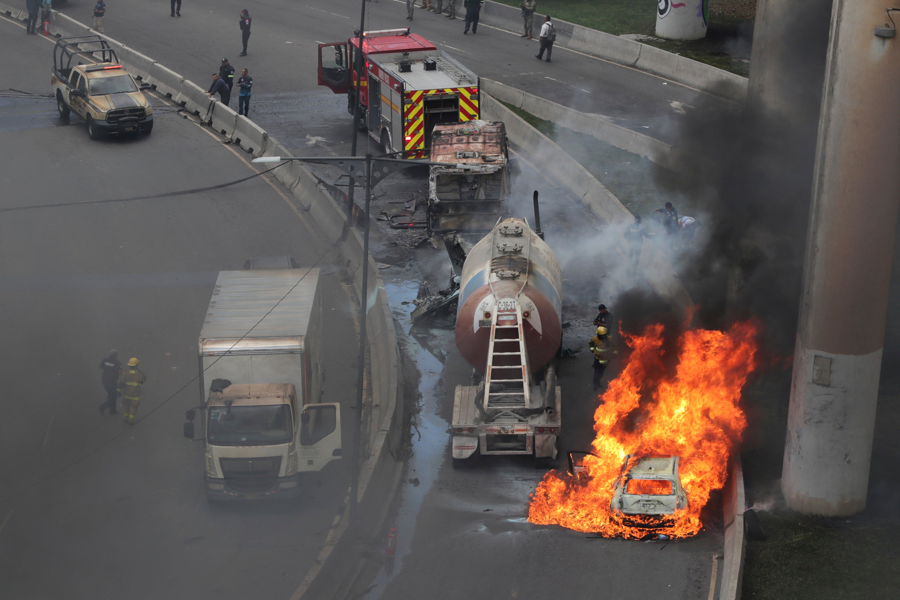 MÉXICO-CAMIÓN EXPLOSIÓN