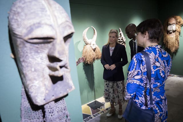 The Duchess of Edinburgh views artefacts and contemporary art at Utex Bilembo in Kinshasa, Democratic Republic of Congo (Aaron Chown/PA)