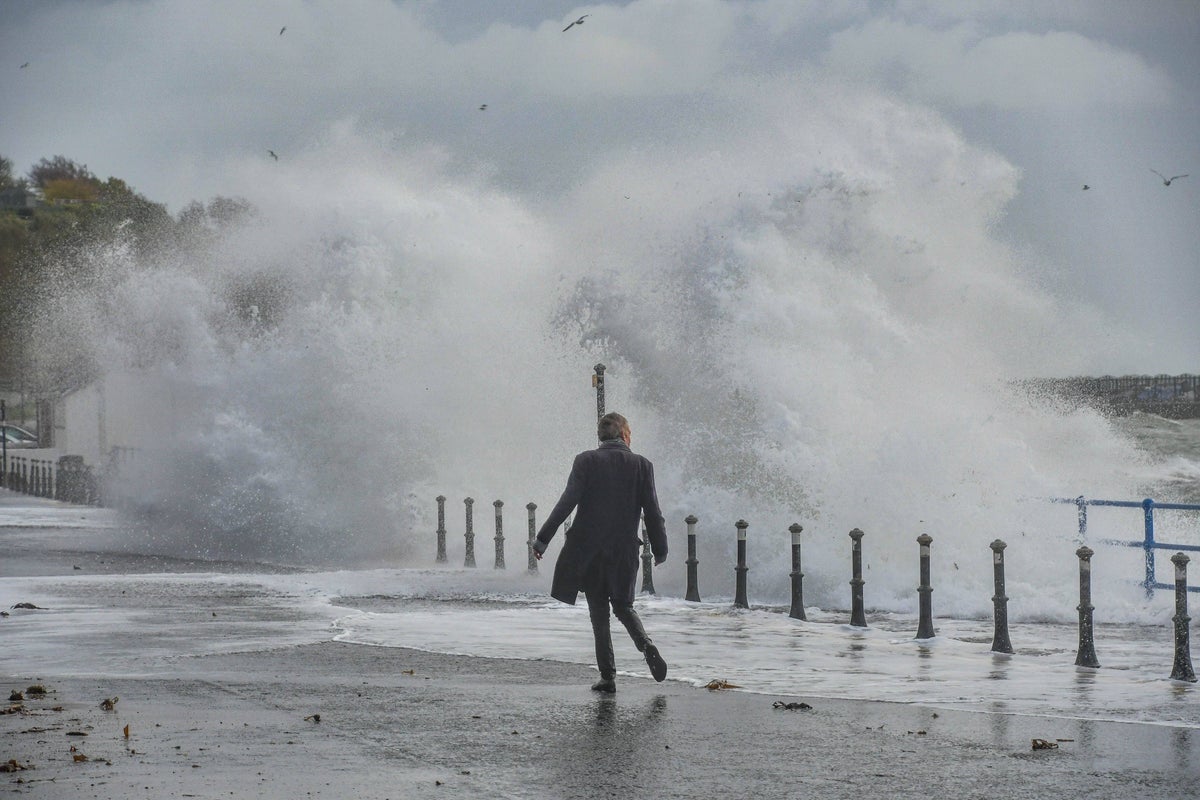 Storm Amy latest: Weather warnings extended to cover entire UK ahead of 95mph winds and heavy rain