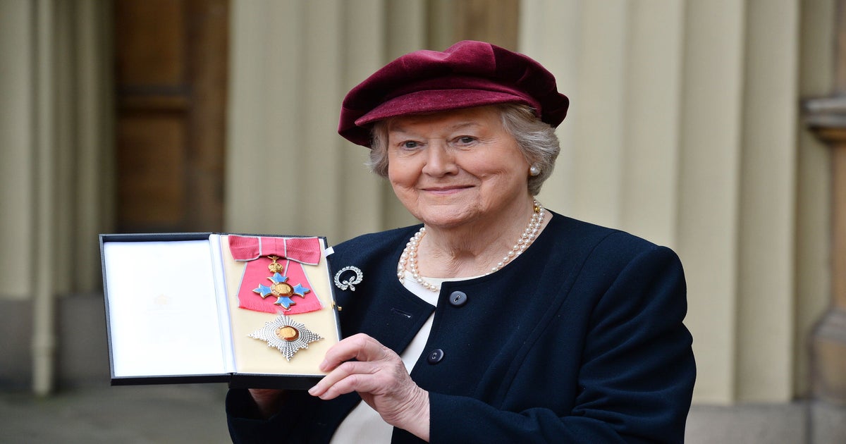 Keeping Up Appearances star Dame Patricia Routledge dies aged 96 | The  Independent