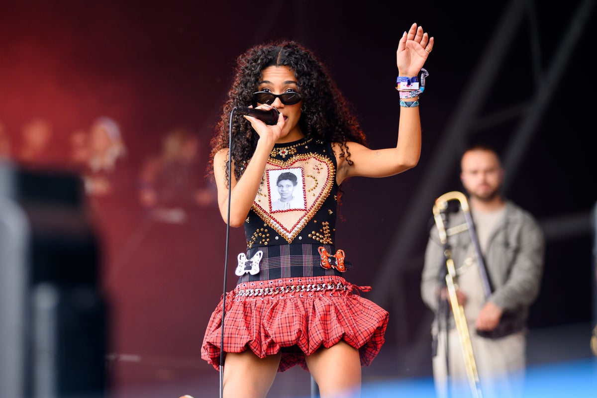 Olivia-Dean.jpeg?width=1200&amp;auto=webp&amp;trim=0,4,0,4